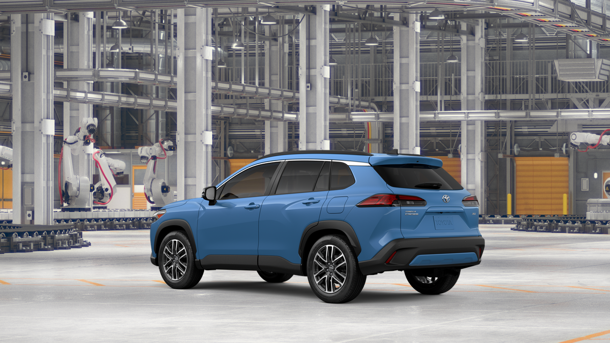 2026 Toyota Corolla Cross XLE photo 7