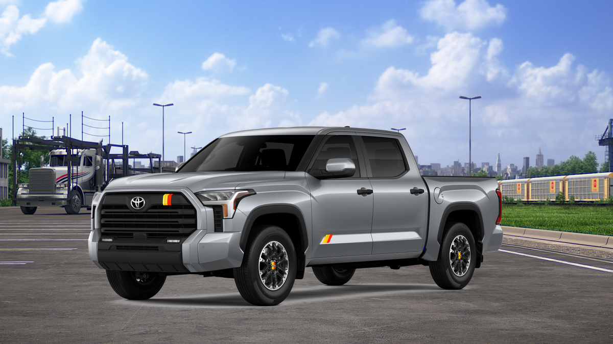 2026 Toyota Tundra SR5 CrewMax photo 2
