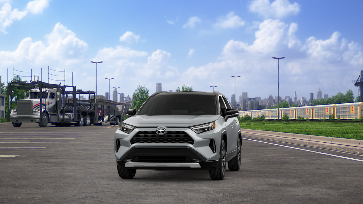 2025 Toyota RAV4 Hybrid XSE photo 18