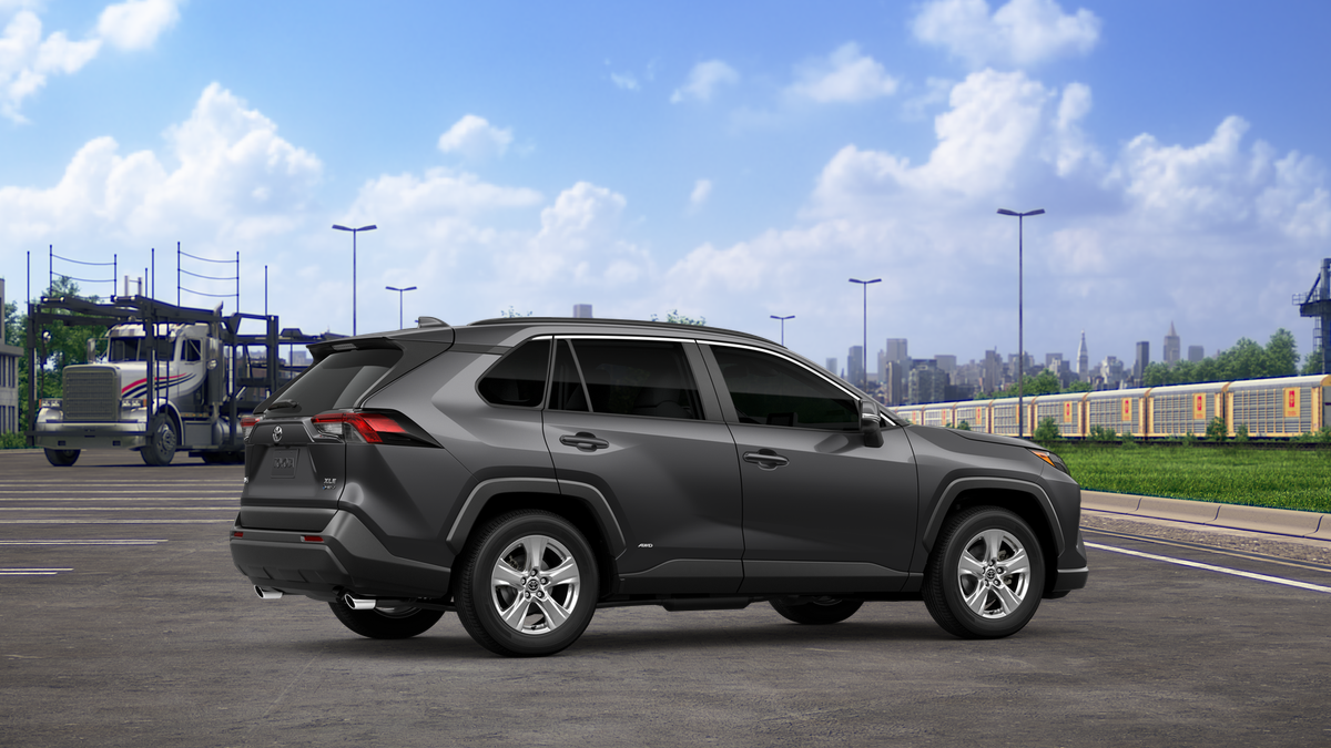2025 Toyota RAV4 Hybrid XLE photo 11