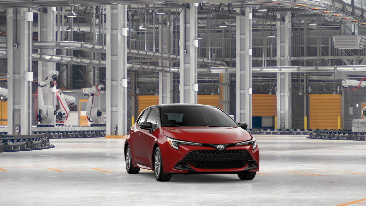 New 2026 Finish Line Red with Midnight Black Metallic roof <sup>1</sup> Toyota  SE image 18