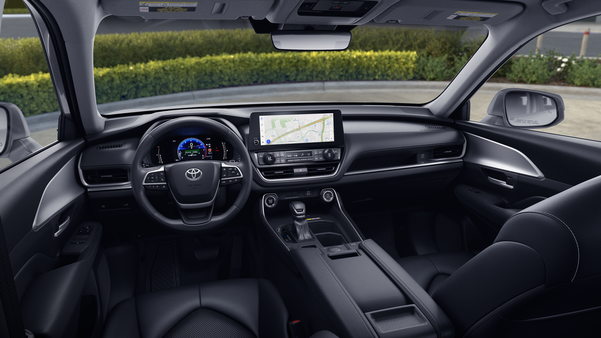 2026 Toyota Grand Highlander XLE photo 12