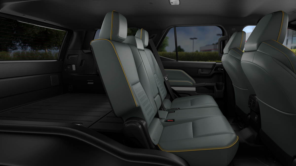 New 2026 Everest Toyota 4Runner Trailhunter image 2