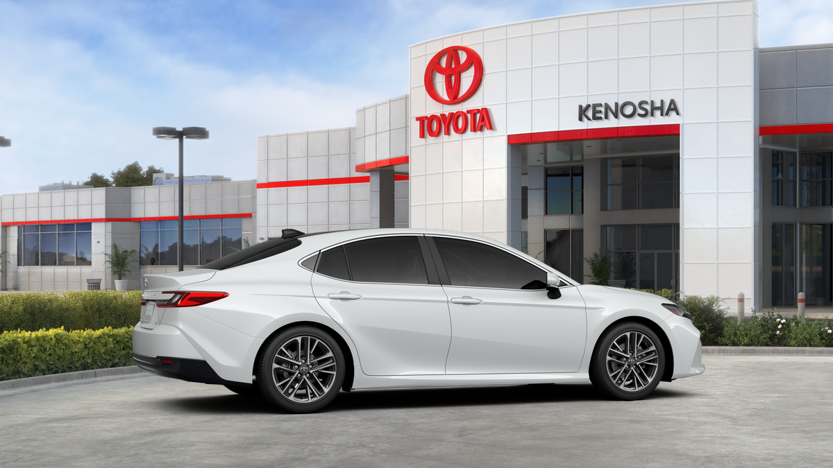 2026 Toyota Camry XLE photo 18