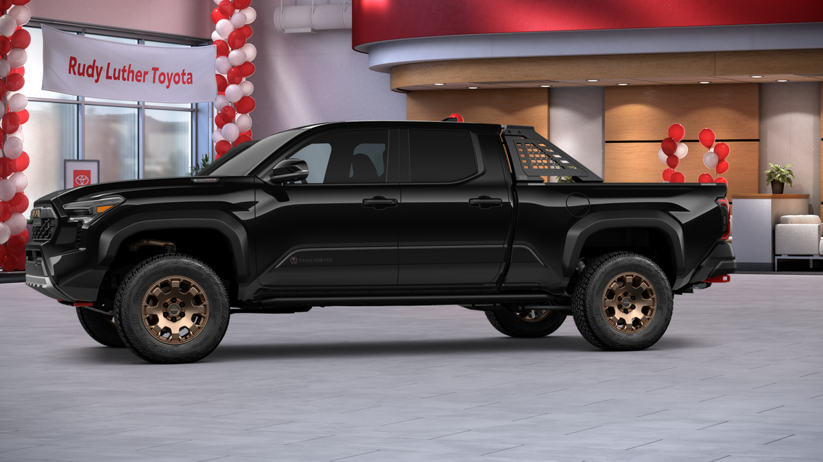2025 Toyota Tacoma Trailhunter Double Cab photo 12