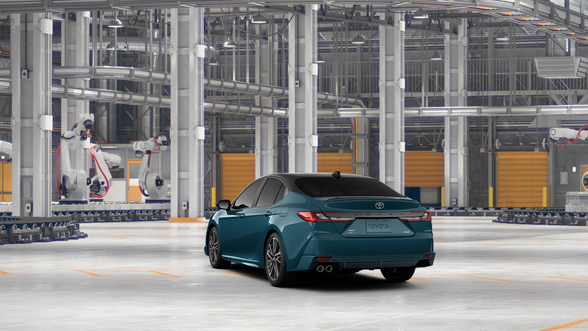 New 2027 Ocean Gem with Midnight Black Metallic roof <sup>1</sup> Toyota  XSE AWD image 17