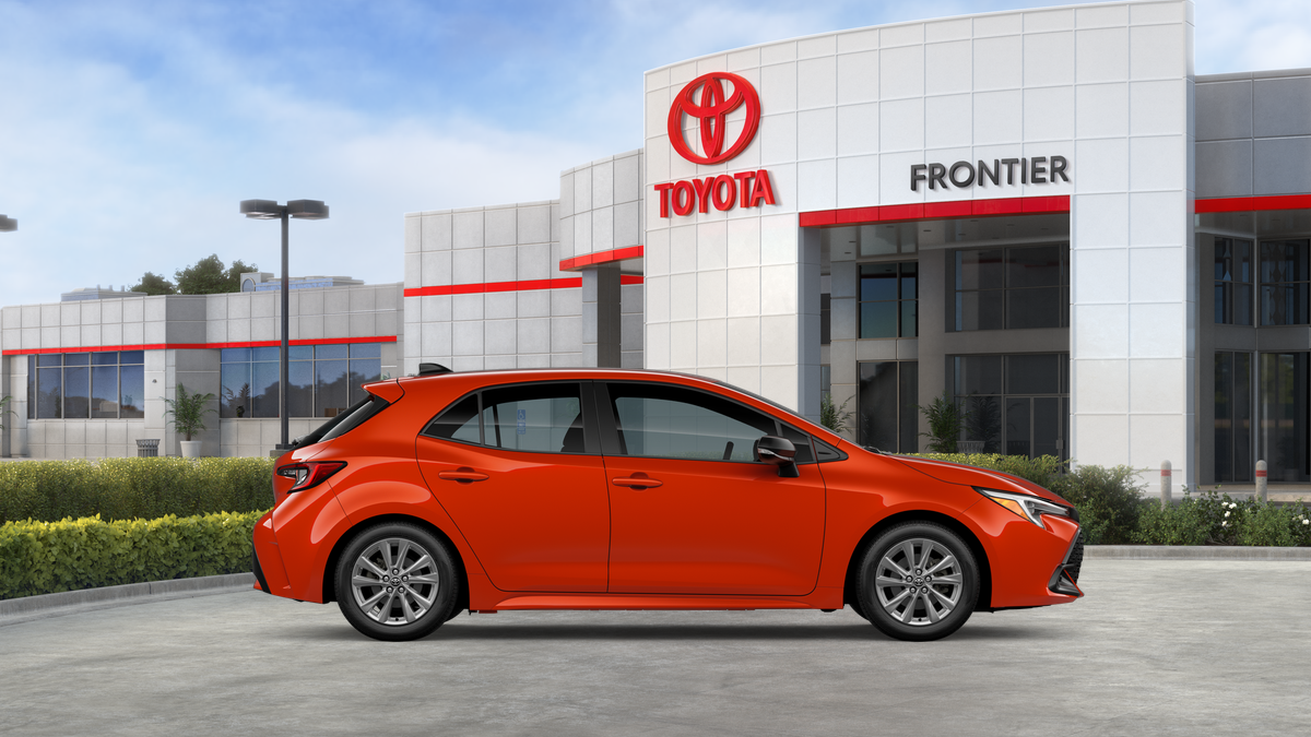 Corolla Hatchback SE 2.0L 4-Cyl. Engine Front-Wheel Drive [11]