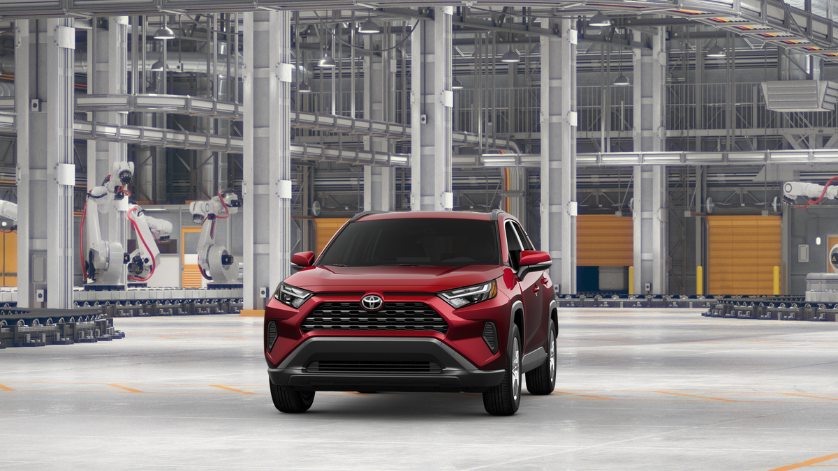 2025 Toyota RAV4 XLE photo 17