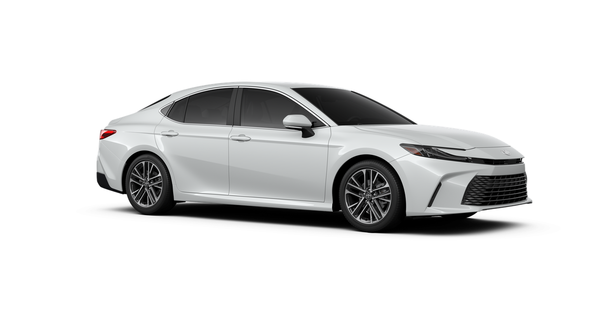 New 2026 Wind Chill Pearl <sup>1</sup> Toyota  XLE AWD image 16