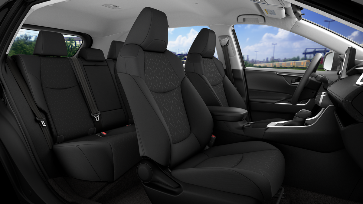2025 Toyota RAV4 XLE photo 21