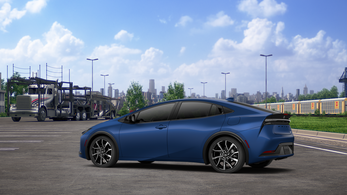 New 2027 Toyota Prius Plug-in Hybrid Sedan