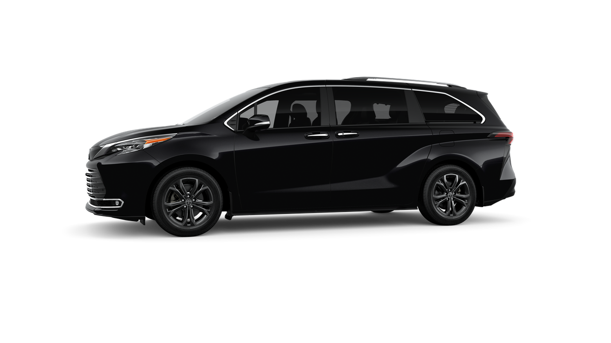 New 2026 Midnight Black Metallic Toyota  Platinum image 5