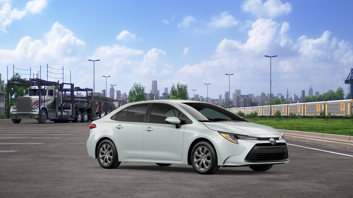 2026 Toyota Corolla LE photo 16