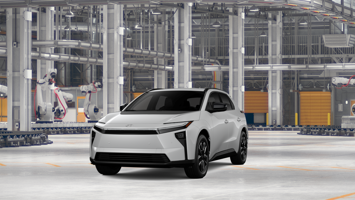 New Wind Chill Pearl [extra cost color] 2026 Toyota bZ XLE for