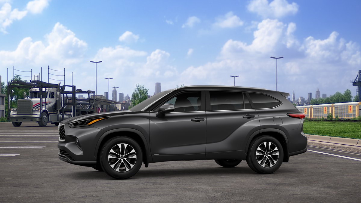 2025 Toyota Highlander Hybrid XLE photo 3