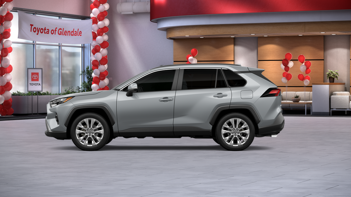 2025 Toyota RAV4 XLE Premium photo 4