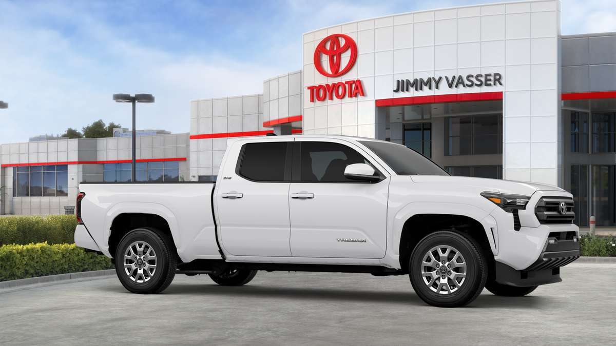 2025 Toyota Tacoma SR5 Double Cab photo 14