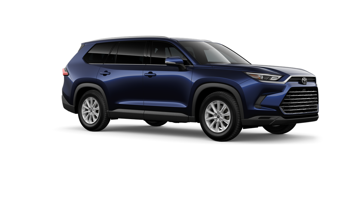 2026 Toyota Highlander Hybrid XLE photo 9