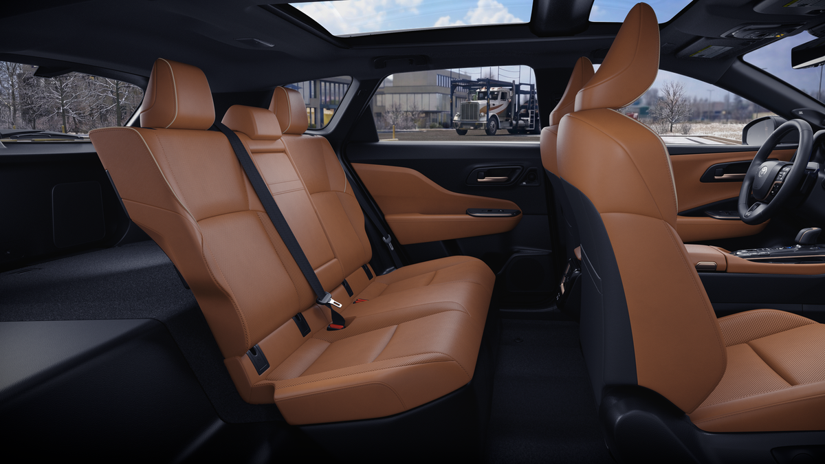 2026 Toyota Crown Signia photo 2