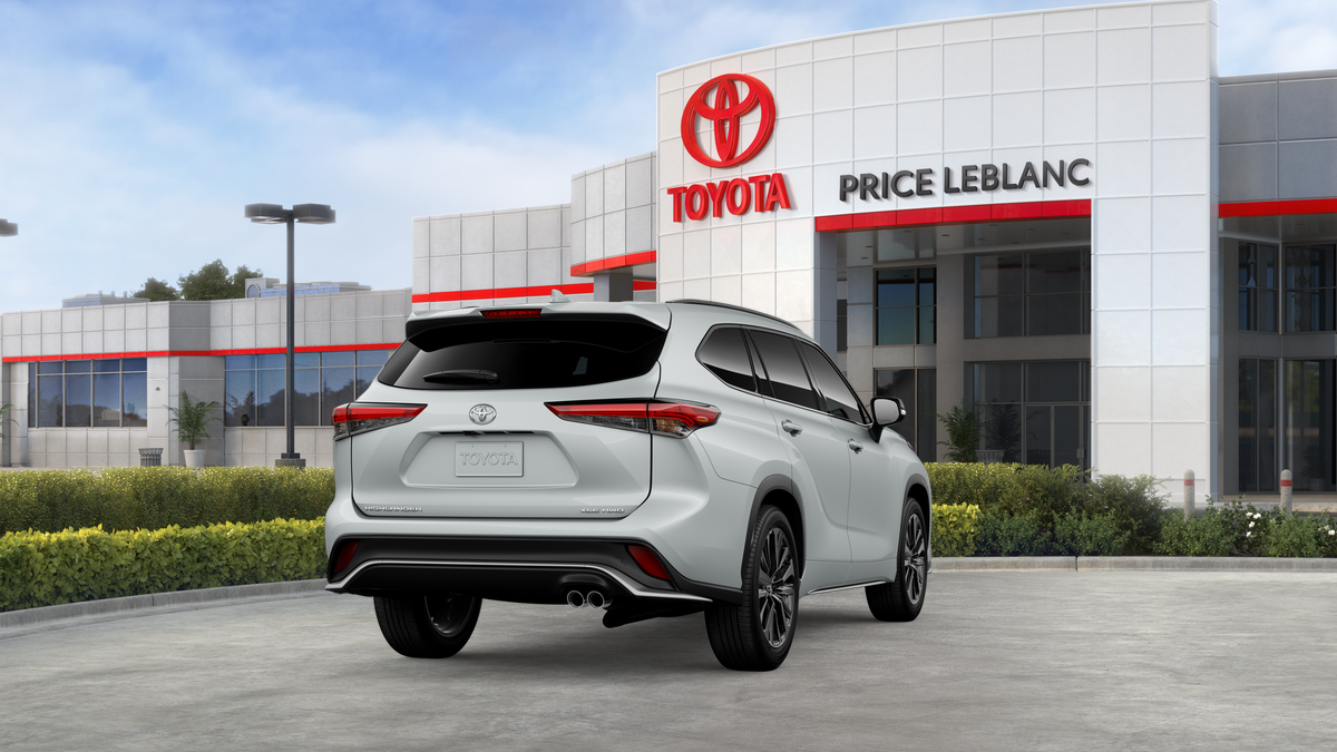 New 2026 Wind Chill Pearl <sup>1</sup> Toyota  XSE image 28