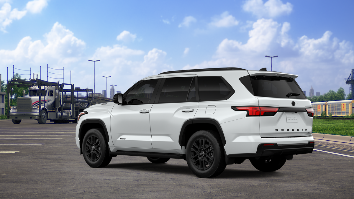 New 2026 Wind Chill Pearl <sup>1</sup> Toyota  Limited image 8