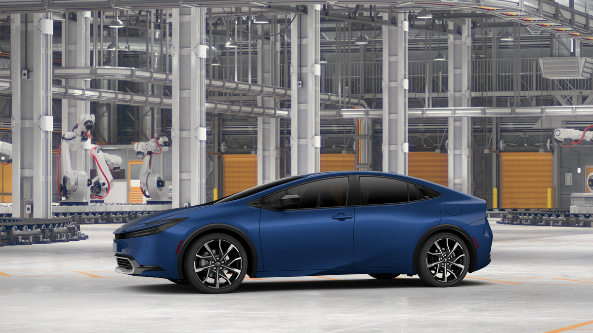 New 2027 Reservoir Blue Toyota  XSE image 5