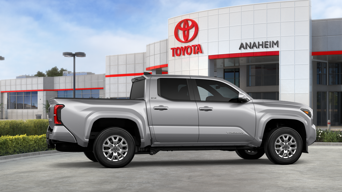 2025 Toyota Tacoma SR5 - Photo 34