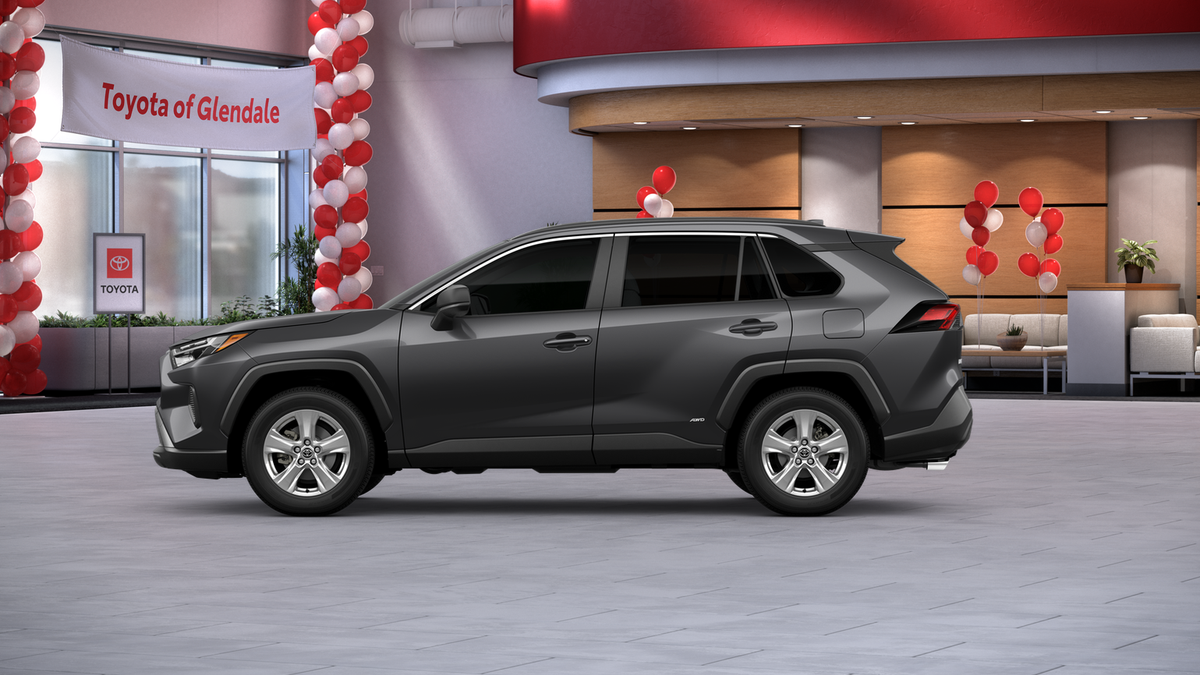 2025 Toyota RAV4 Hybrid LE photo 4