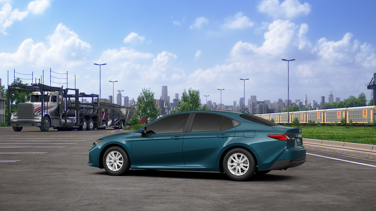 New 2027 Ocean Gem Toyota  LE image 7