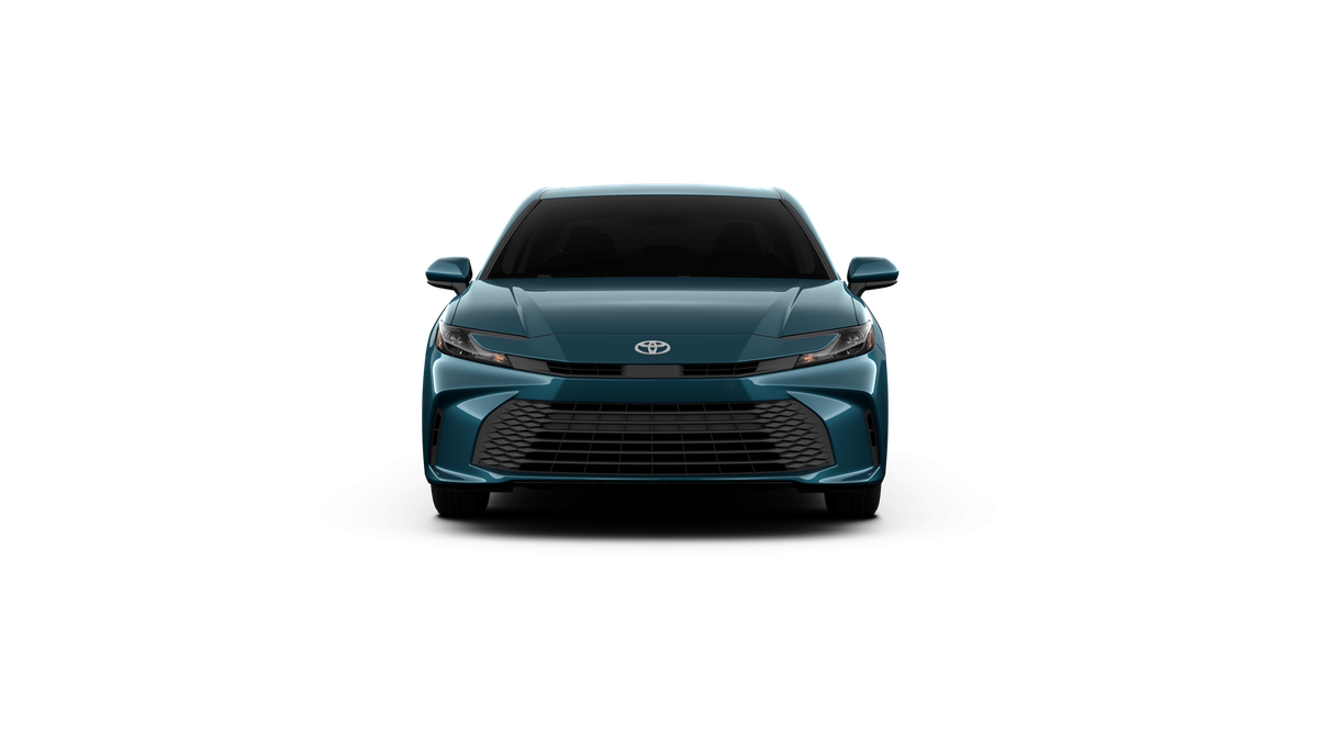 2026 Toyota Camry LE photo 2