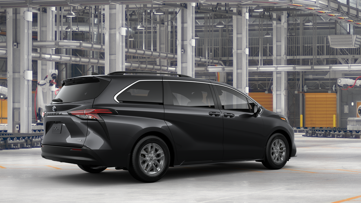 2025 Toyota Sienna LE photo 12