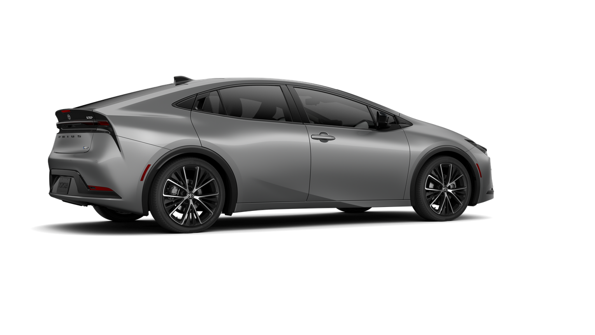 2026 Toyota Prius Limited - Photo 11
