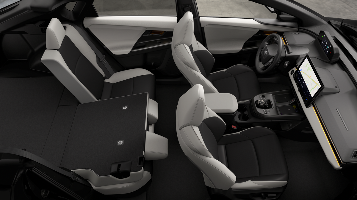 New 2026 Wind Chill Pearl <sup>1</sup> Toyota  Limited image 36
