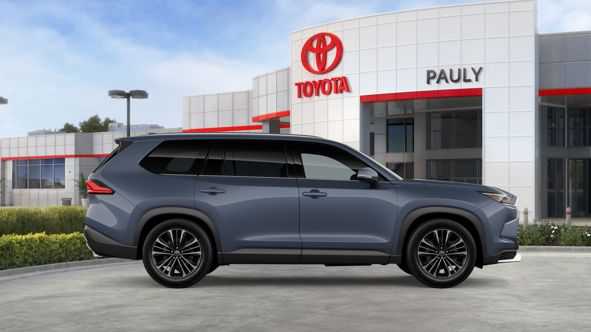 New 2026 Toyota Grand Highlander Hybrid SUV