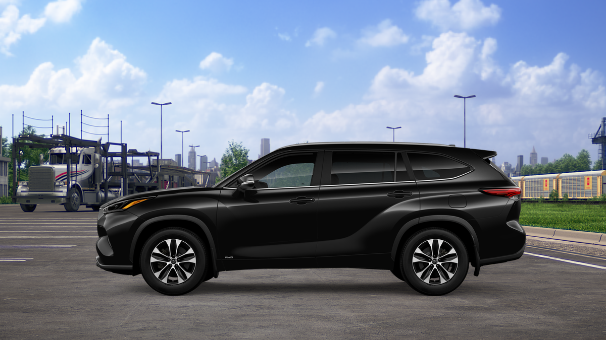 New Midnight Black Metallic 2026 Toyota Highlander XLE for Sale in