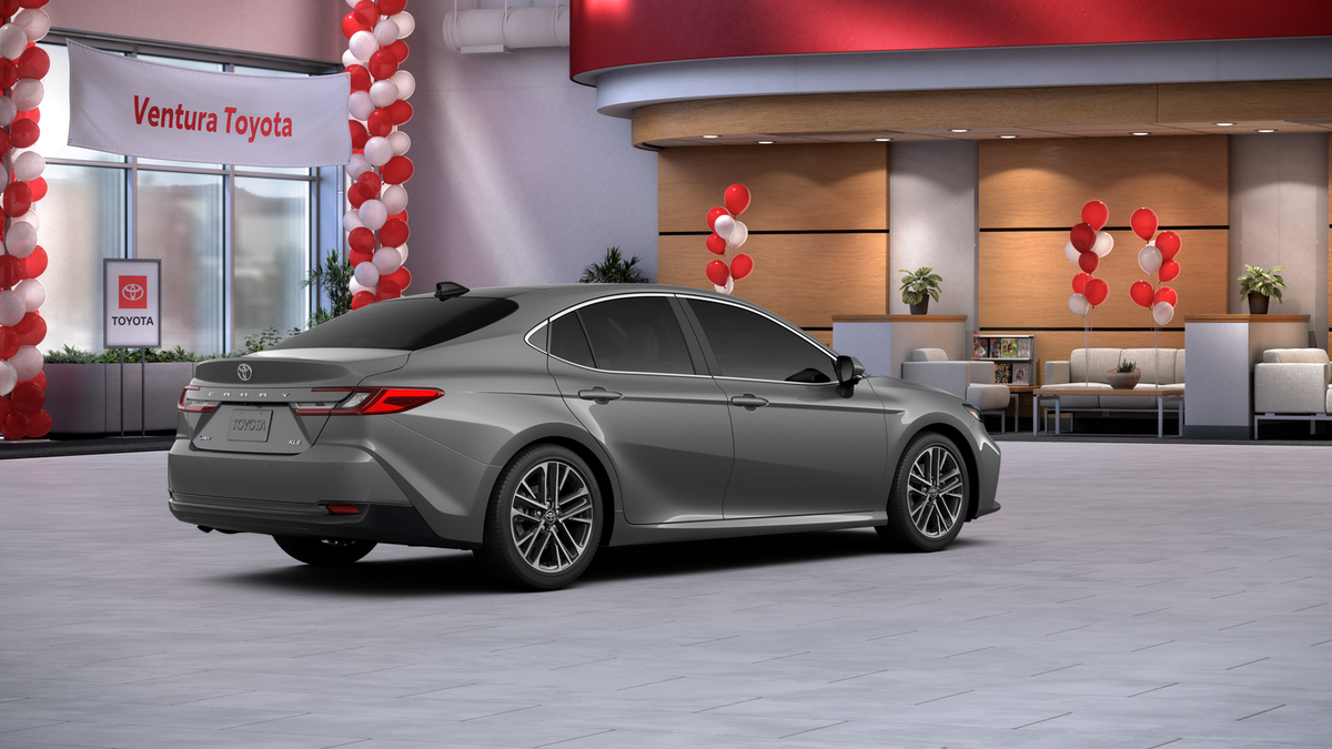 New 2026 Heavy Metal <sup>1</sup> Toyota  XLE image 37