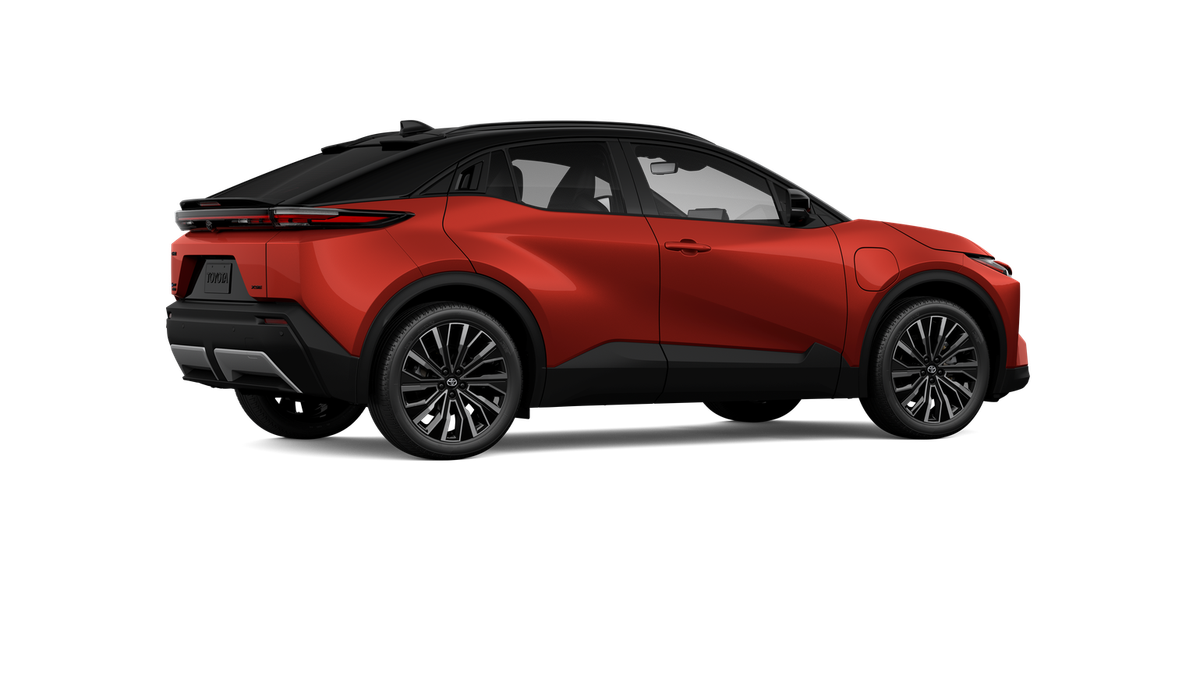 New 2026 Tandoori with Midnight Black Metallic roof <sup>1</sup> Toyota  XSE image 14