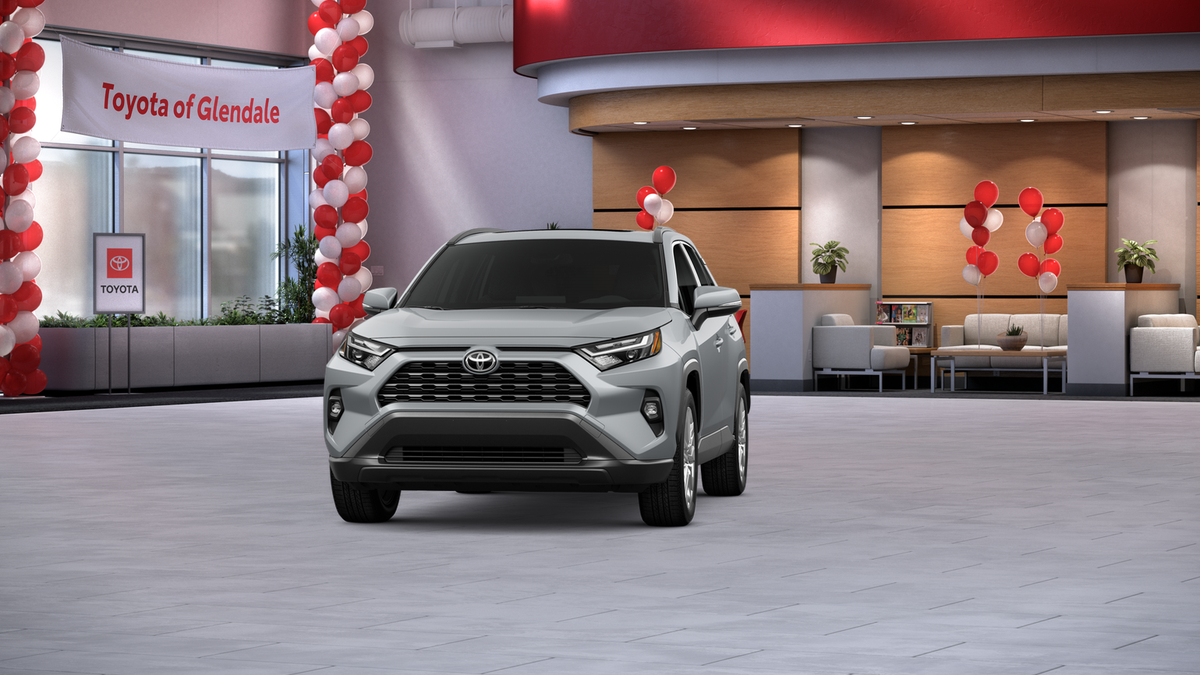 2025 Toyota RAV4 XLE Premium photo 18