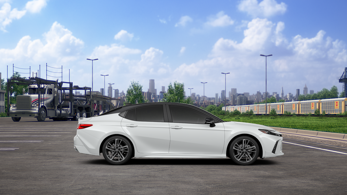 New 2027 Wind Chill Pearl with Midnight Black Metallic roof <sup>1</sup> Toyota  XSE image 14