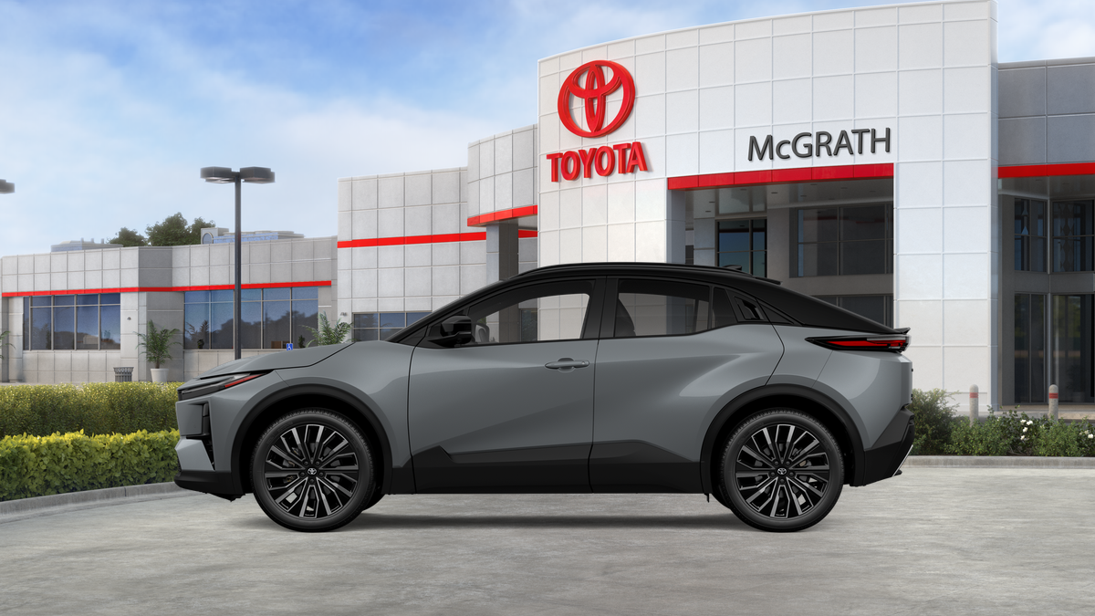 New 2026 Cement with Midnight Black Metallic roof <sup>1</sup> Toyota  XSE image 14