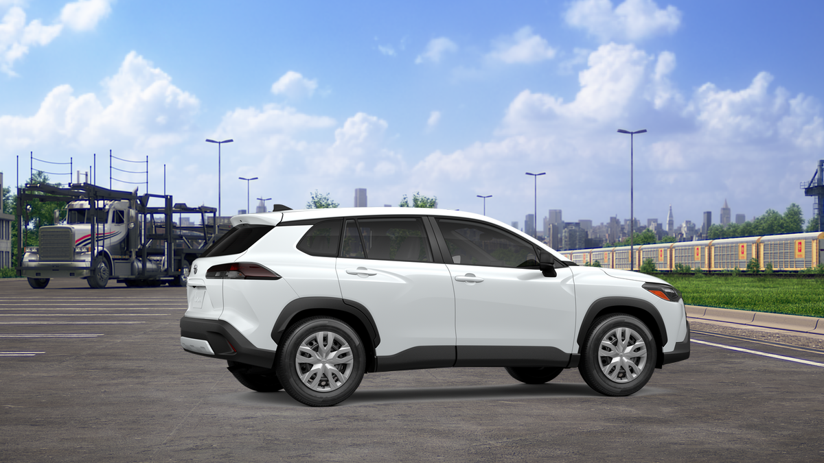 2026 Toyota Corolla Cross L photo 3
