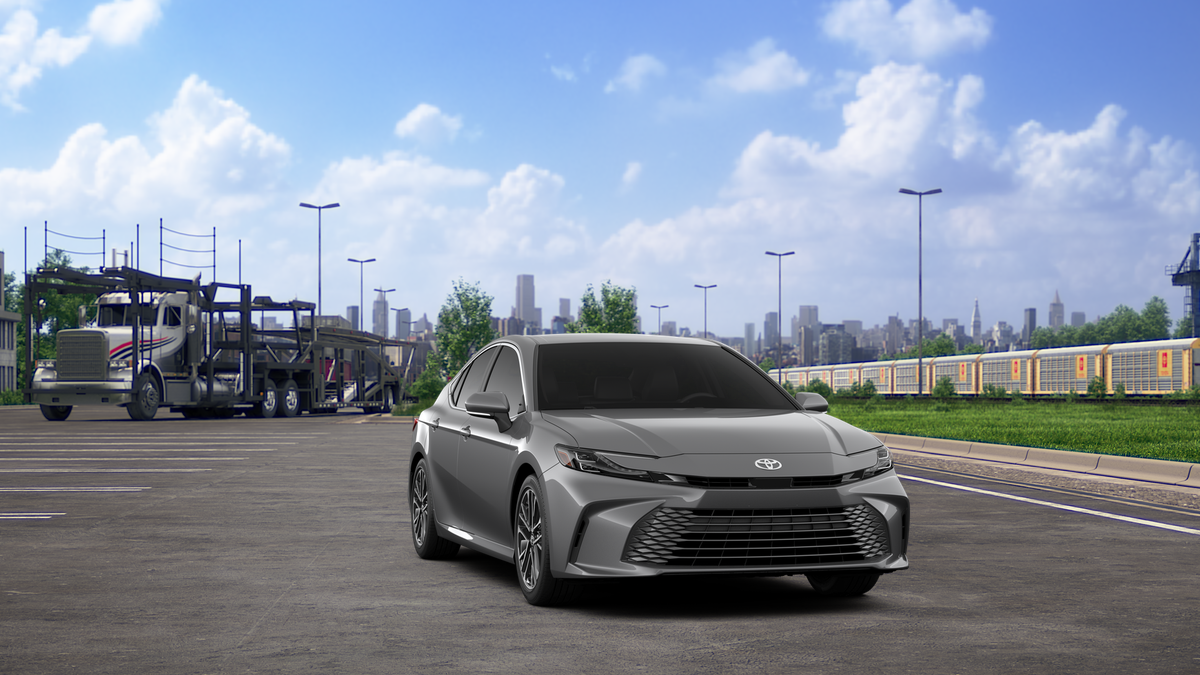 2026 Toyota Camry XLE photo 13