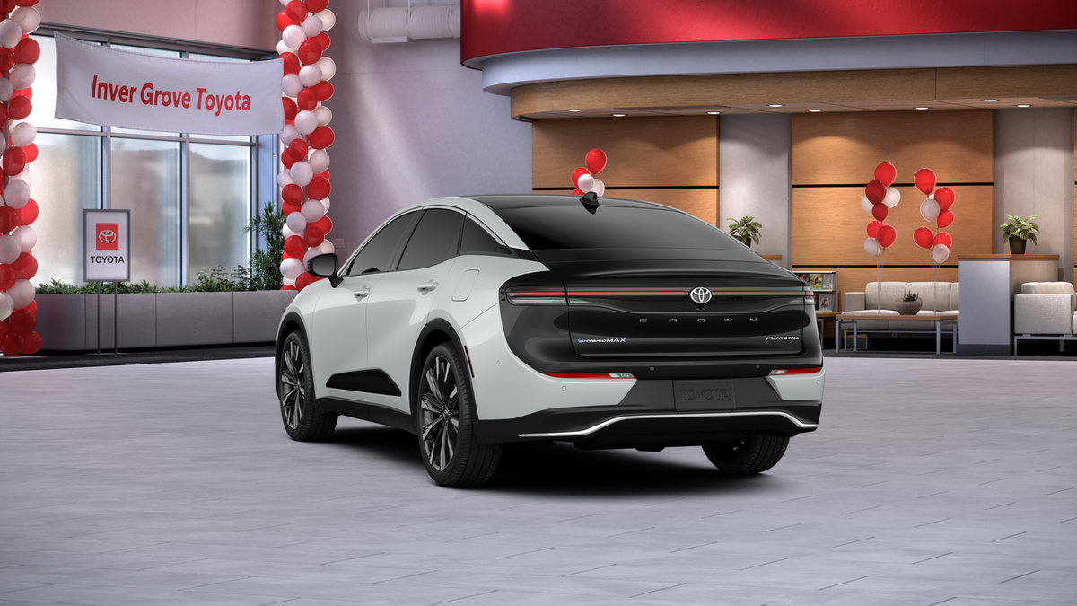 2026 Toyota Crown Platinum - Photo 9