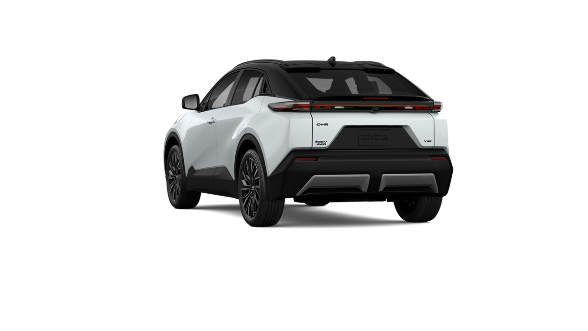 New 2026 Wind Chill Pearl with Midnight Black Metallic roof <sup>1</sup> Toyota  XSE image 9