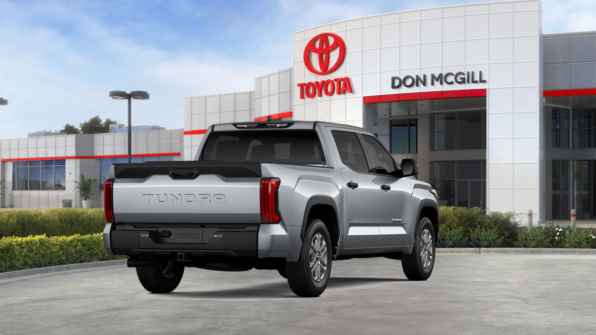 2026 Toyota Tundra SR5 CrewMax photo 11