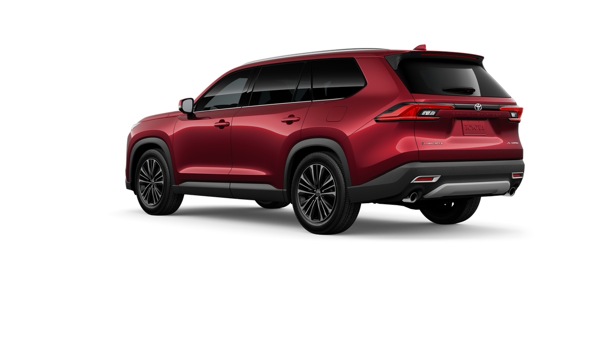 2026 Toyota Grand Highlander Hybrid MAX Platinum photo 3