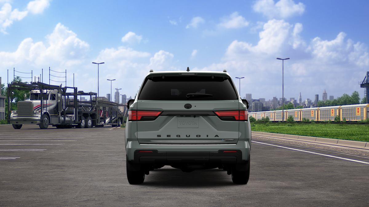 New 2026 Lunar Rock Toyota  Platinum image 10