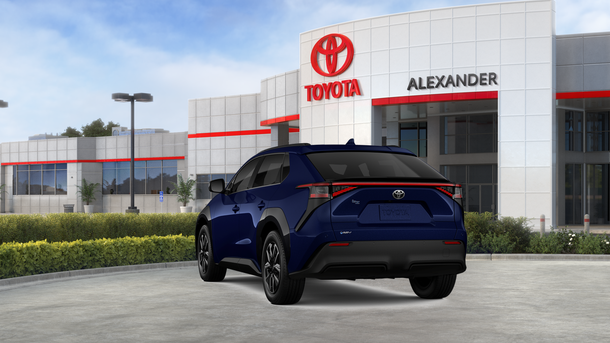 2026 Toyota bZ XLE - Photo 9