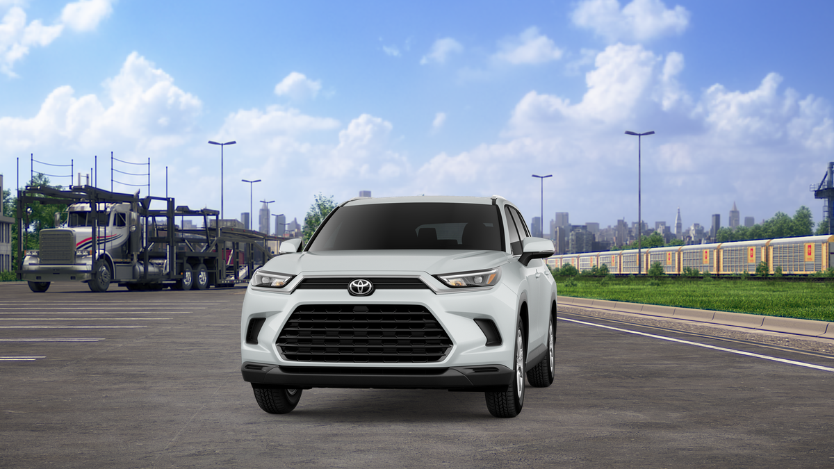 New 2026 Wind Chill Pearl <sup>1</sup> Toyota  XLE image 21