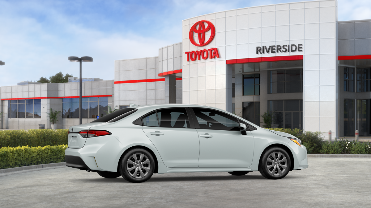 New 2026 Wind Chill Pearl <sup>1</sup> Toyota  LE image 13
